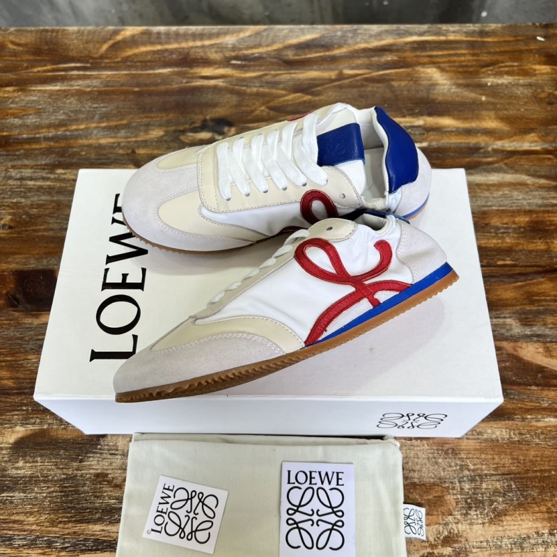 Loewe Sneakers